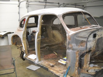 The car without doors and body panels.