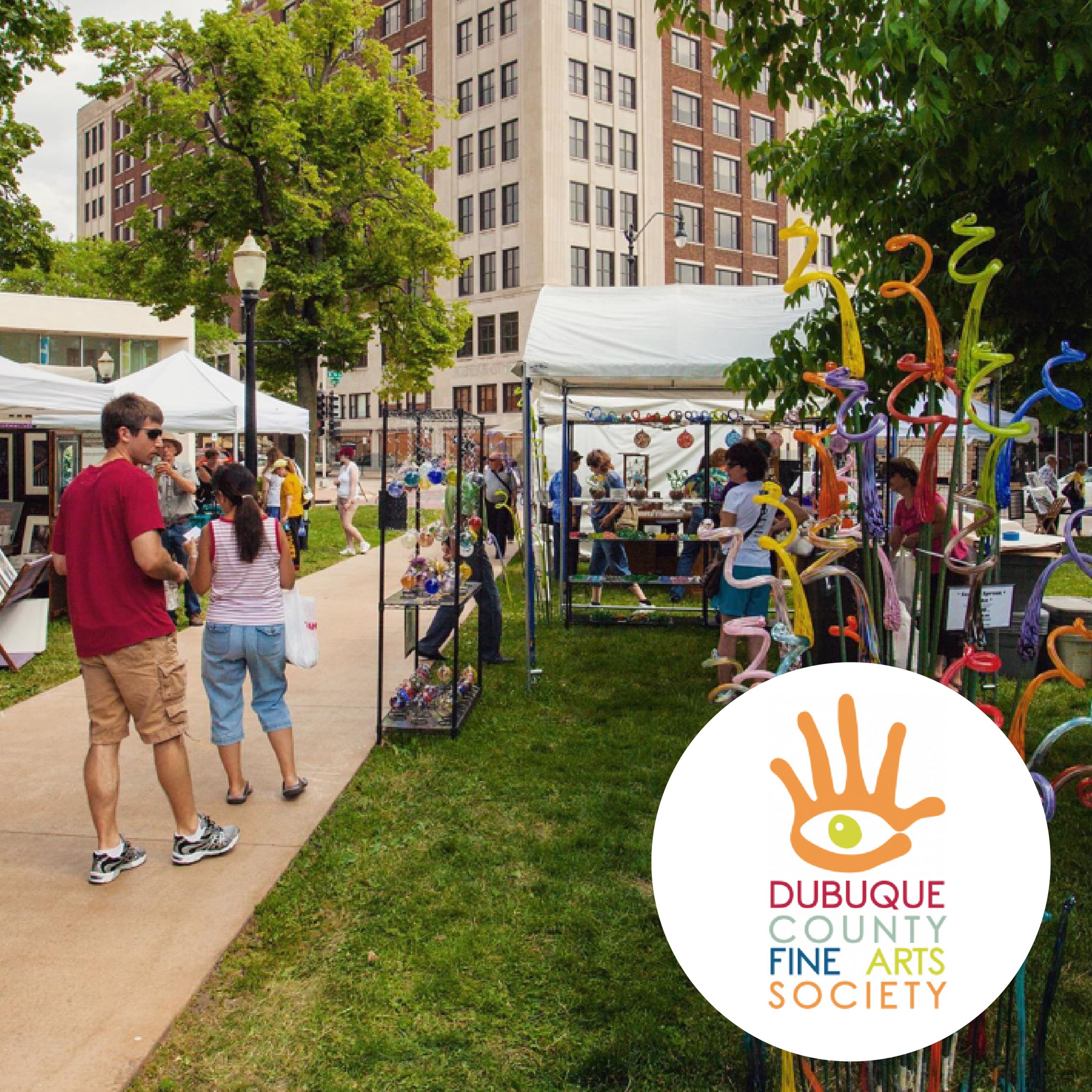 Art vendors in Washington Park